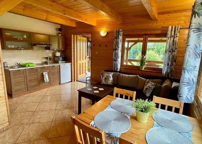 度假居 Letniskowe Sirenis 莱鲍