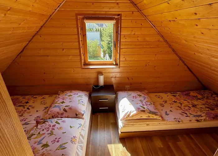 Letniskowe Sirenis 莱鲍